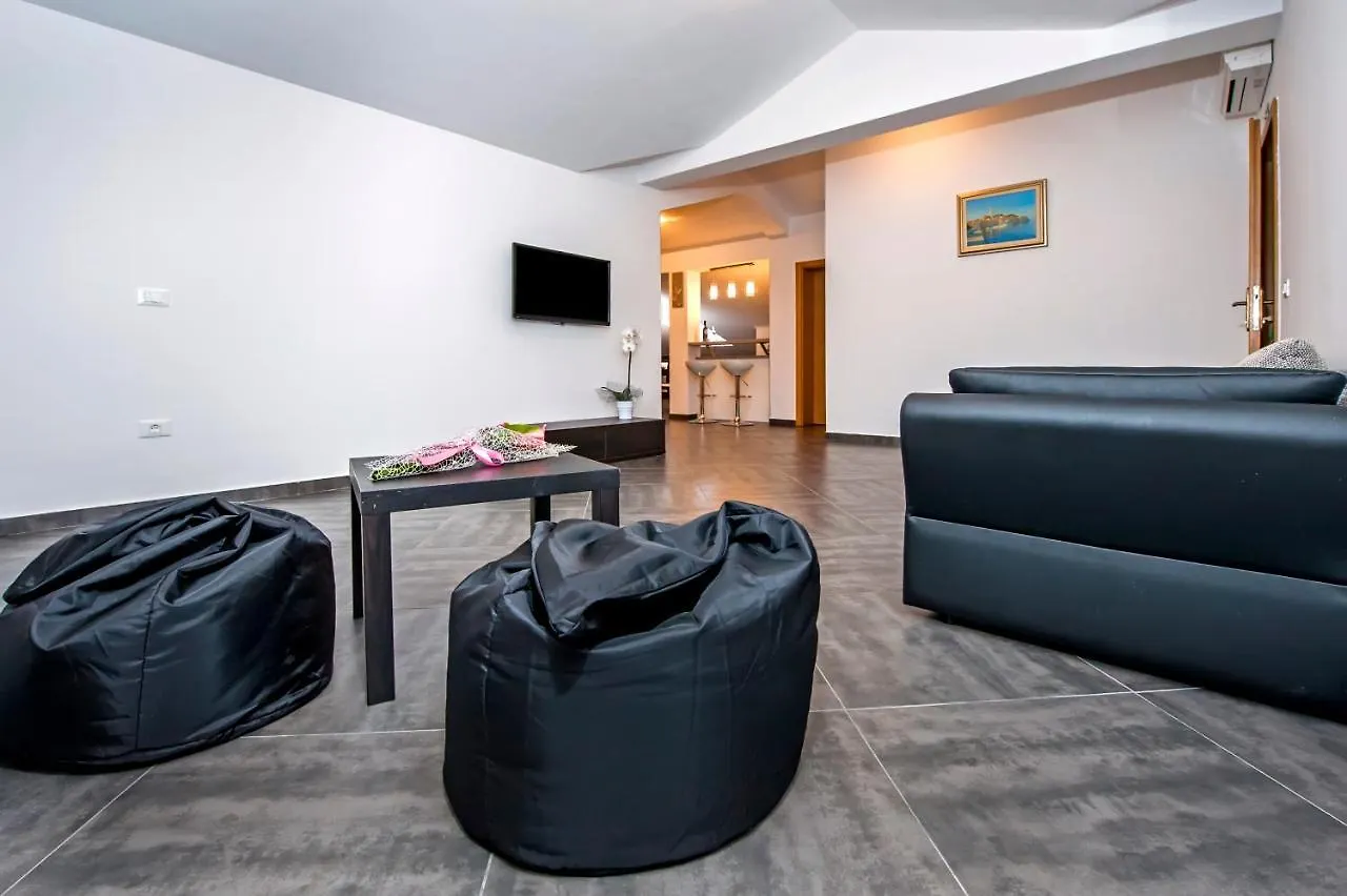 Apartments Centener Rovinj 0*,  Croatia